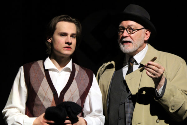 Niclas Kunder und Jürgen Lorenzen in DER TRAFIKANT. © Laura Ritter