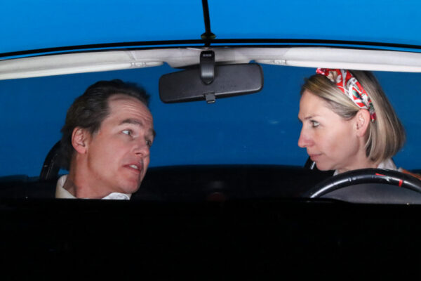 Gregor Eckert und Ivana Langmajer in ACHTSAM MORDEN. © Laura Ritter