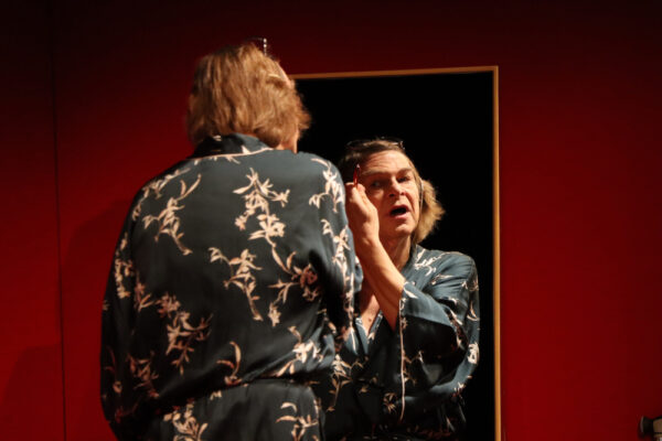 Meinhard Zanger in ANNE-MARIE DIE SCHÖNHEIT. © Tanja Weidner