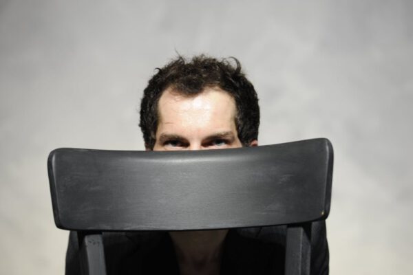 Florian Bender in DIE VERWANDLUNG. © Kyung Jae Cho