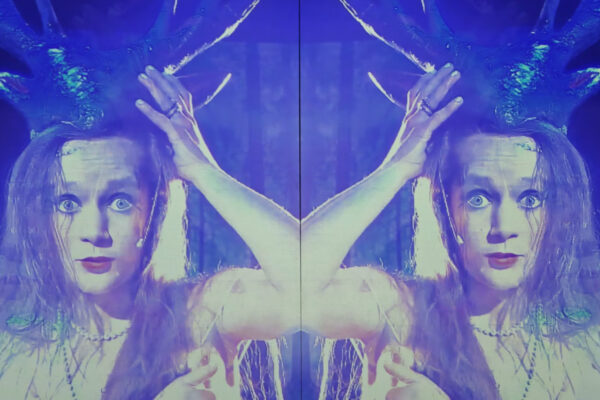 Katharina Hannappel in GESPENSTER. © Laura Ritter Katharina Hannappel in GESPENSTER. © Laura Ritter