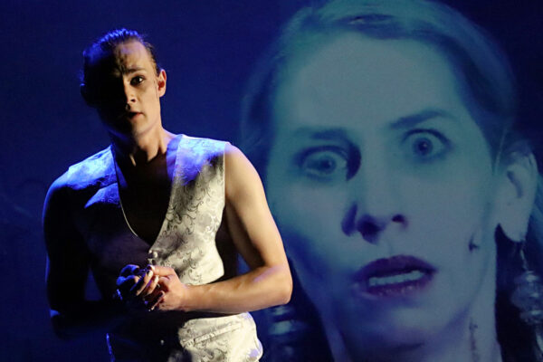 Niclas Kunder und Ivana Langmajer in GESPENSTER. © Laura Ritter