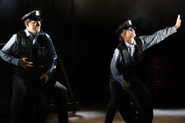 Niclas Kunder und Katharina Hannappel in BLUES BROTHERS. © Laura Ritter